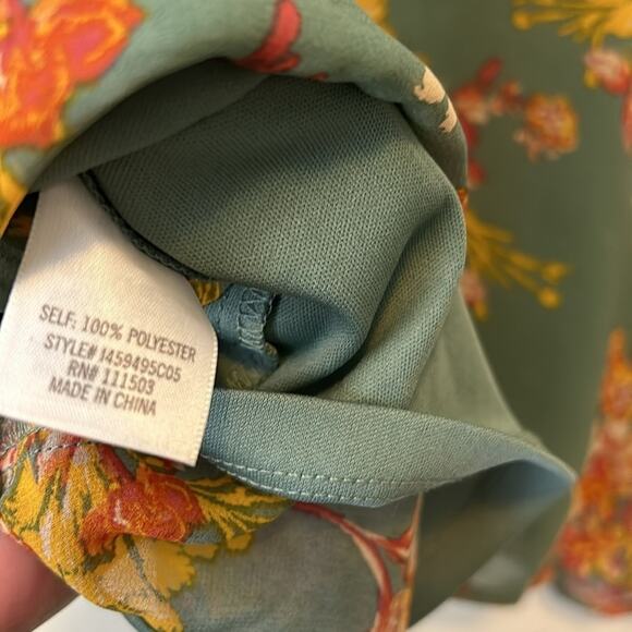 Blue Rain cold shoulder dress. Sz S - Picture 8 of 8